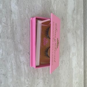 Sassy secret signature 100% mink eyelashes